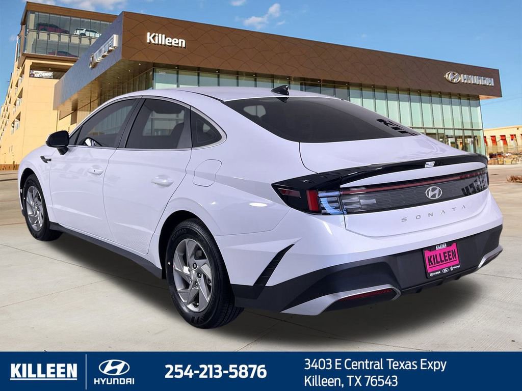 Used 2025 Hyundai Sonata SE image 6