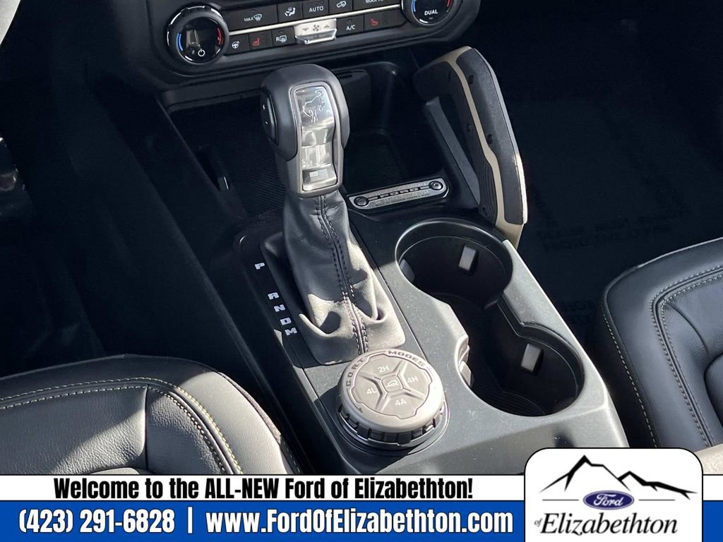 New 2025 Ford Bronco Badlands image 14