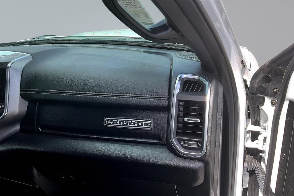 Used 2026 RAM 2500 Laramie AWD/4WD image 28