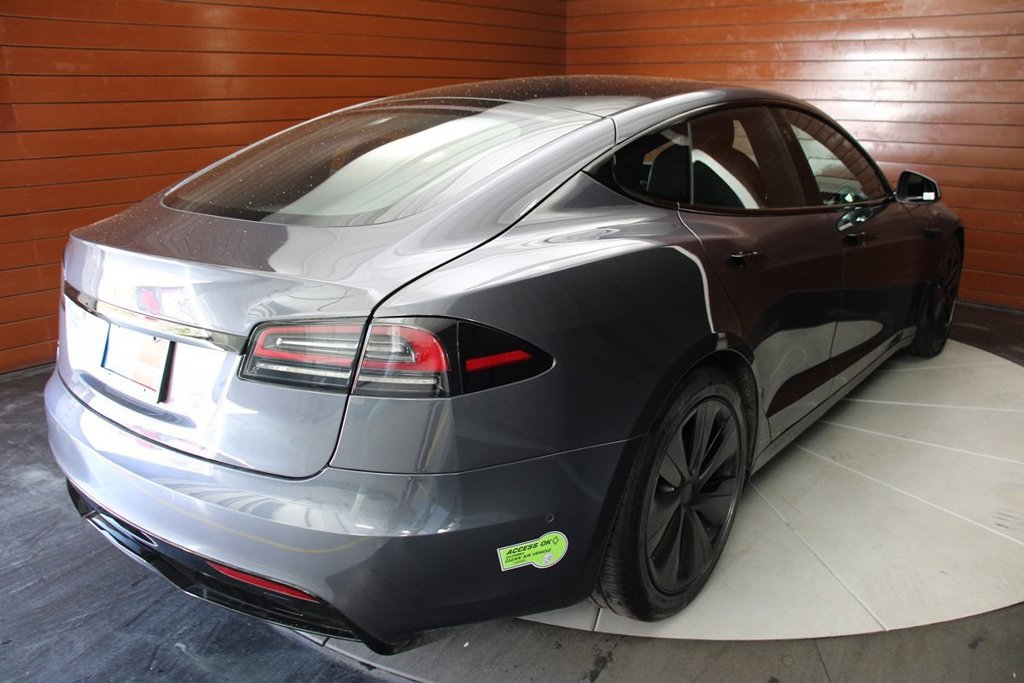 Used 2023 Tesla Model S AWD/4WD image 12