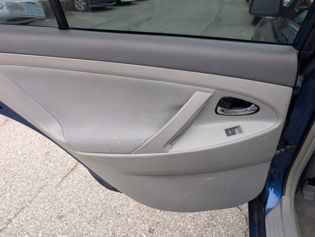 Used 2010 Toyota Camry image 15