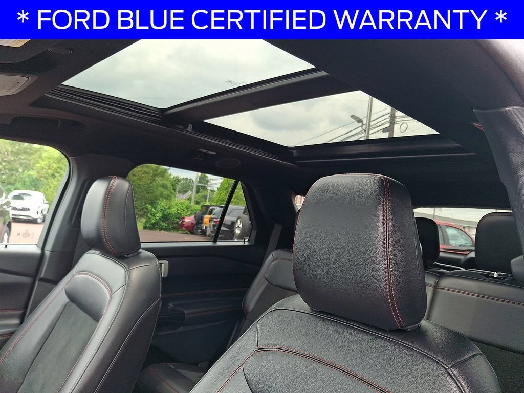 Used 2023 Ford Explorer ST-Line w/ Class IV Trailer Tow Package AWD/4WD image 16