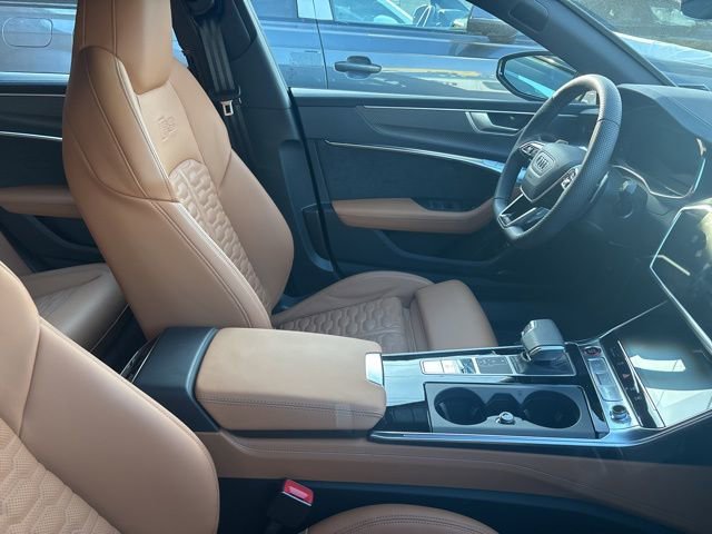 Used 2024 Audi RS 7 Performance image 9