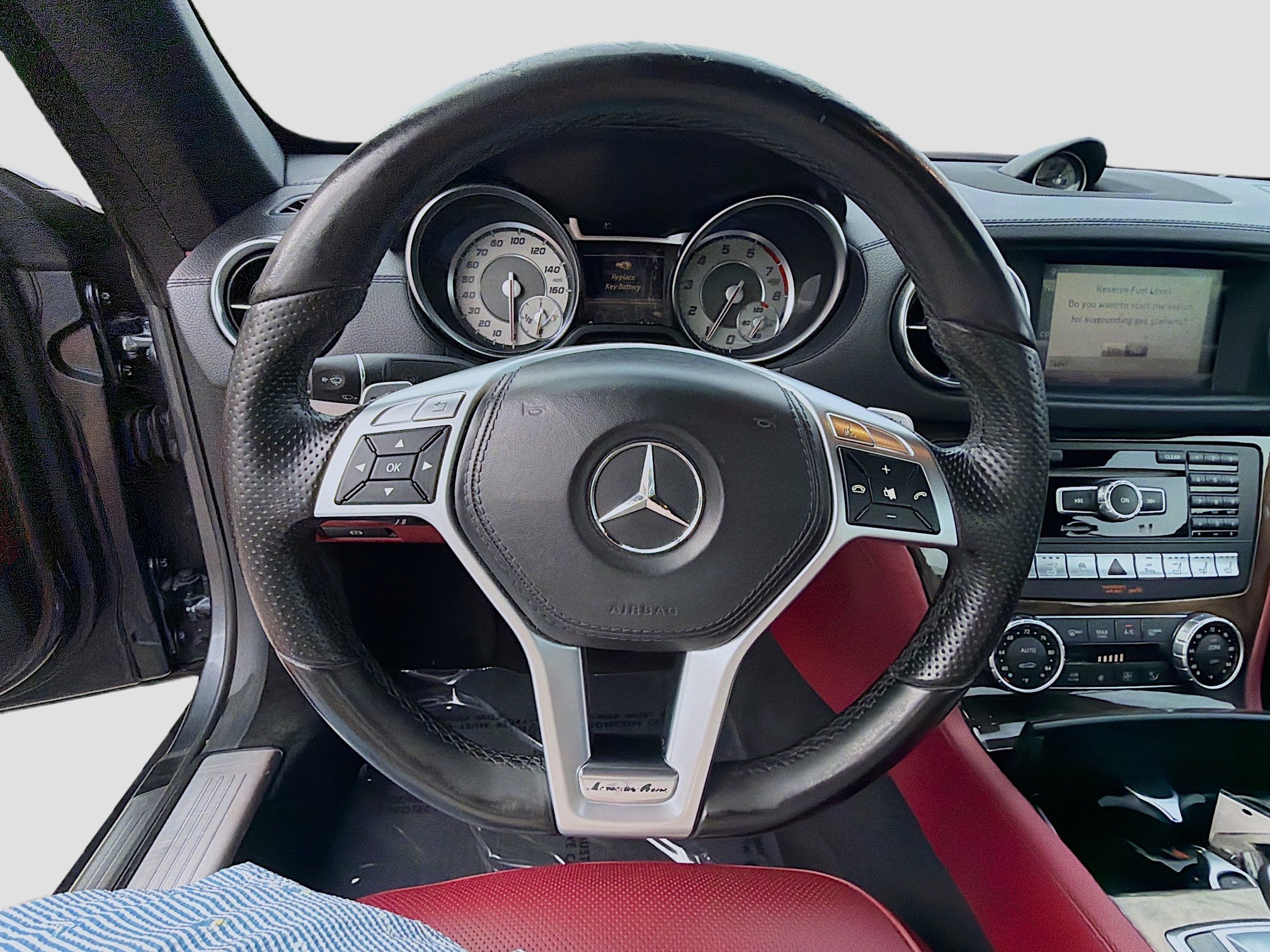 Used 2014 Mercedes-Benz SL 550 image 8