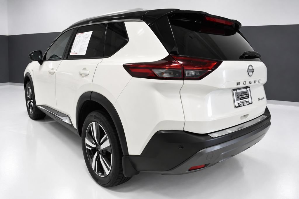 Certified 2023 Nissan Rogue SL AWD/4WD image 3