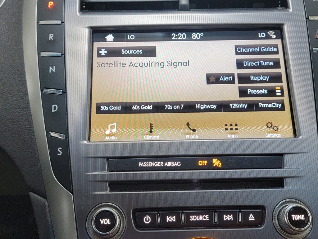 Used 2017 Lincoln MKZ Premiere FWD image 20