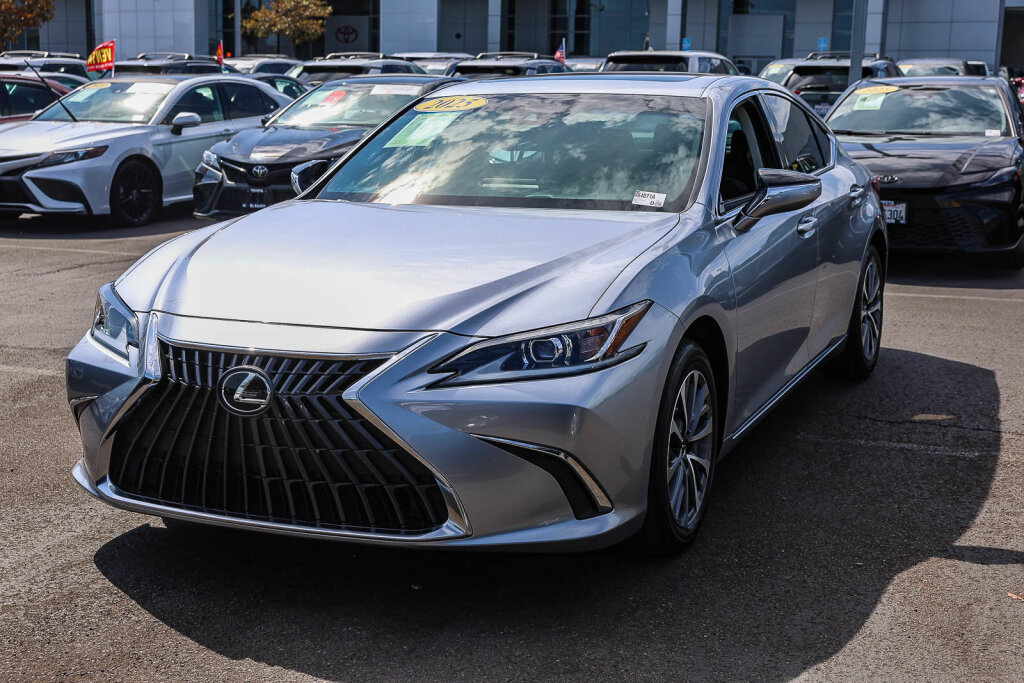 Used 2025 Lexus ES 350 FWD image 19