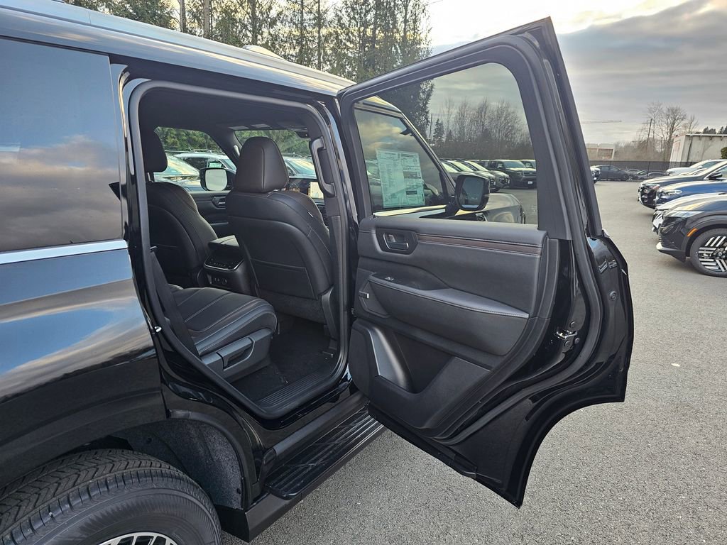 New 2026 Nissan Armada SL image 26