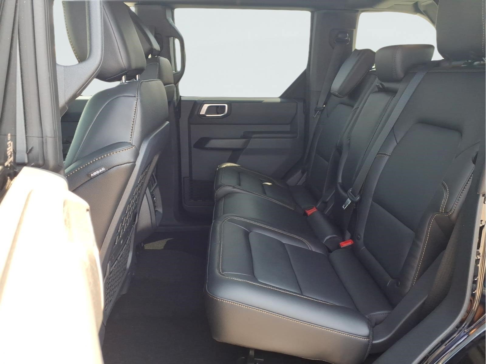 New 2026 Ford Bronco Badlands AWD/4WD image 11