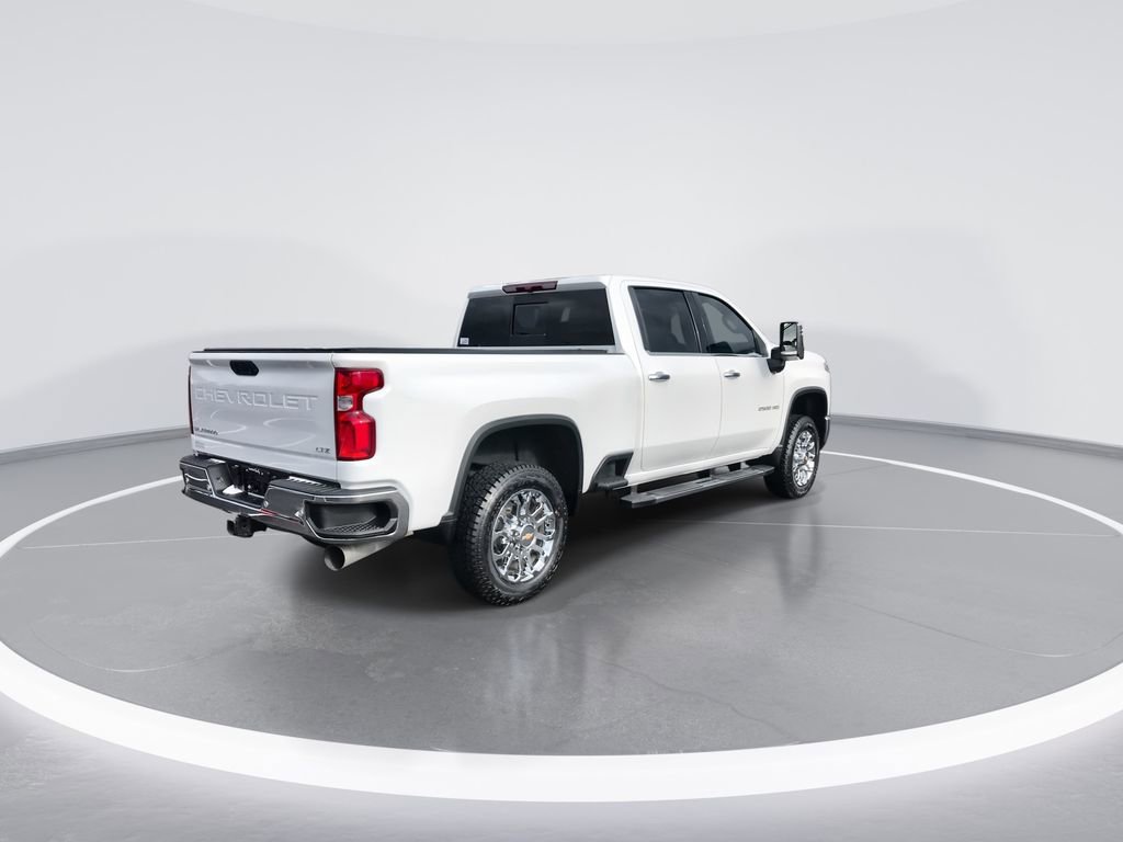 Used 2024 Chevrolet Silverado 2500 LTZ w/ LTZ Convenience Package image 8