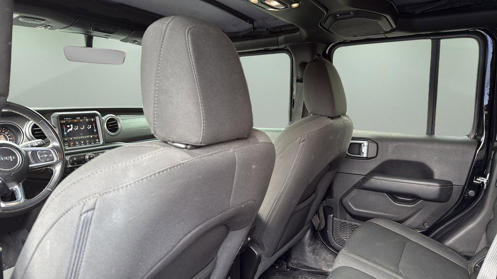 Used 2022 Jeep Gladiator Overland w/ Safety Group image 15