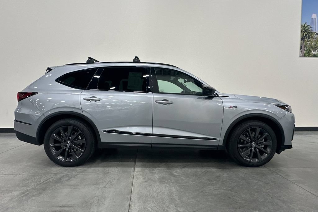 Used 2025 Acura MDX A-Spec AWD/4WD image 3