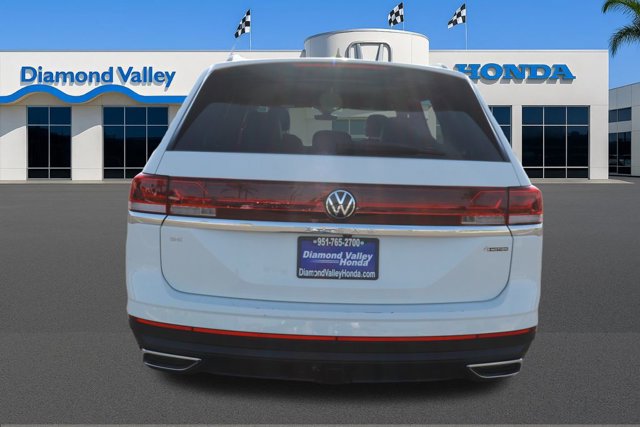 Used 2025 Volkswagen Atlas SE image 5