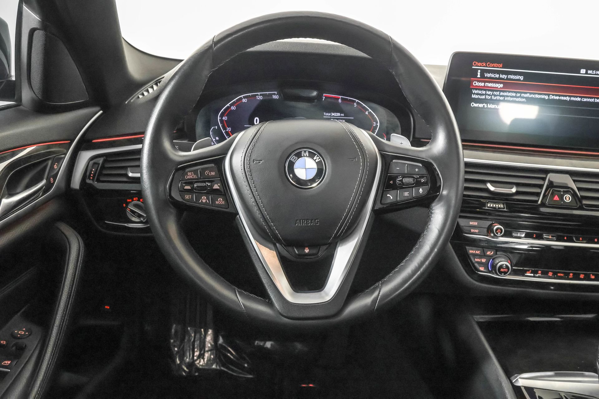 Used 2021 BMW 530i xDrive AWD/4WD image 26