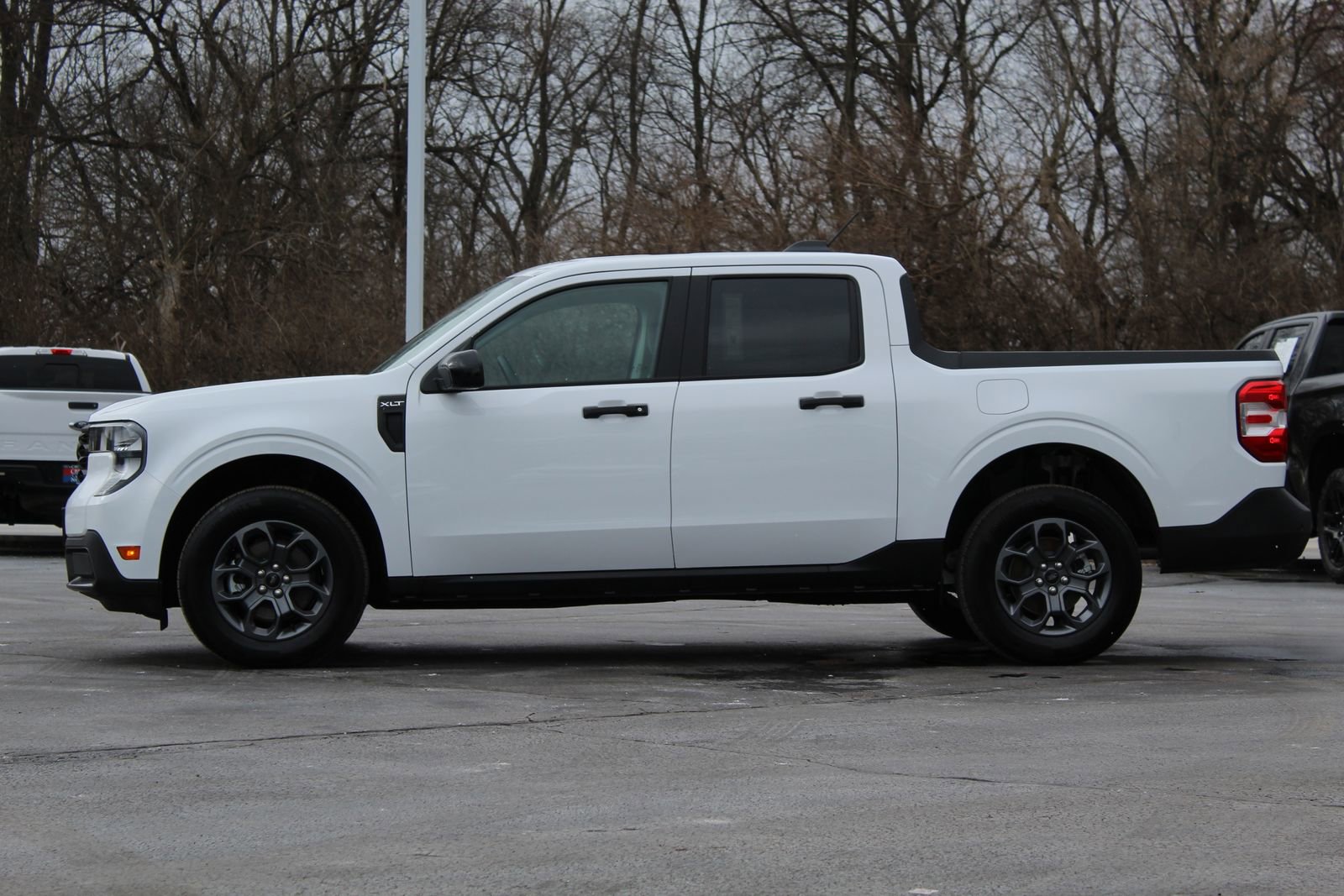 New 2025 Ford Maverick XLT w/ XLT Luxury Package image 4