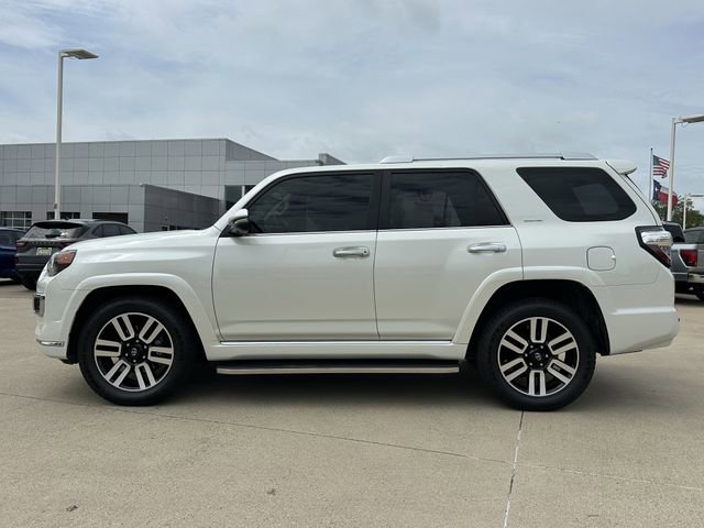 Used 2022 Toyota 4Runner Limited RWD image 2