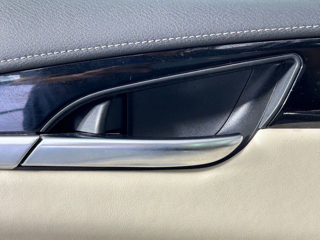Used 2023 INFINITI QX60 Pure image 36
