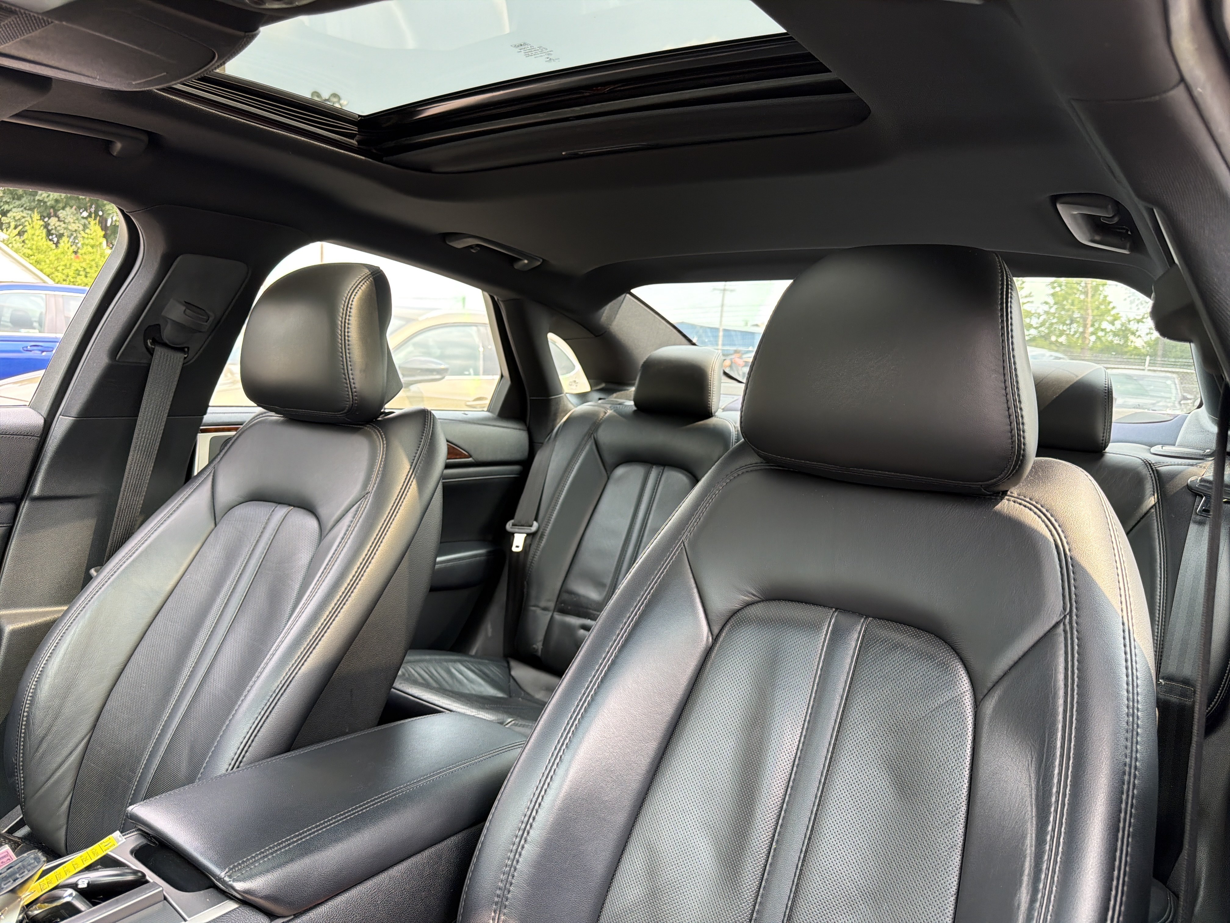 Used 2018 Lincoln MKZ Reserve w/ Technology Package AWD/4WD image 10