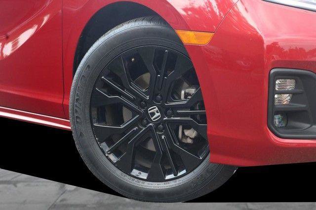 Used 2025 Honda Odyssey Sport-L image 3