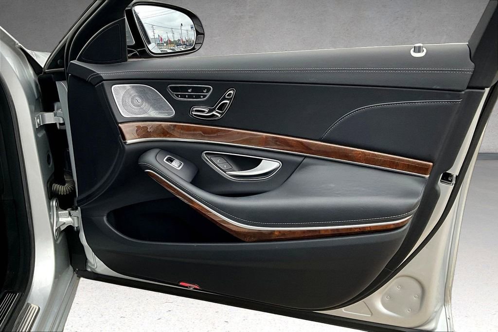 Used 2014 Mercedes-Benz S 550 Sedan image 29