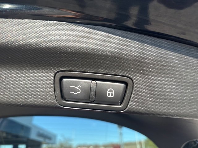 Used 2024 Alfa Romeo Stelvio Veloce image 30