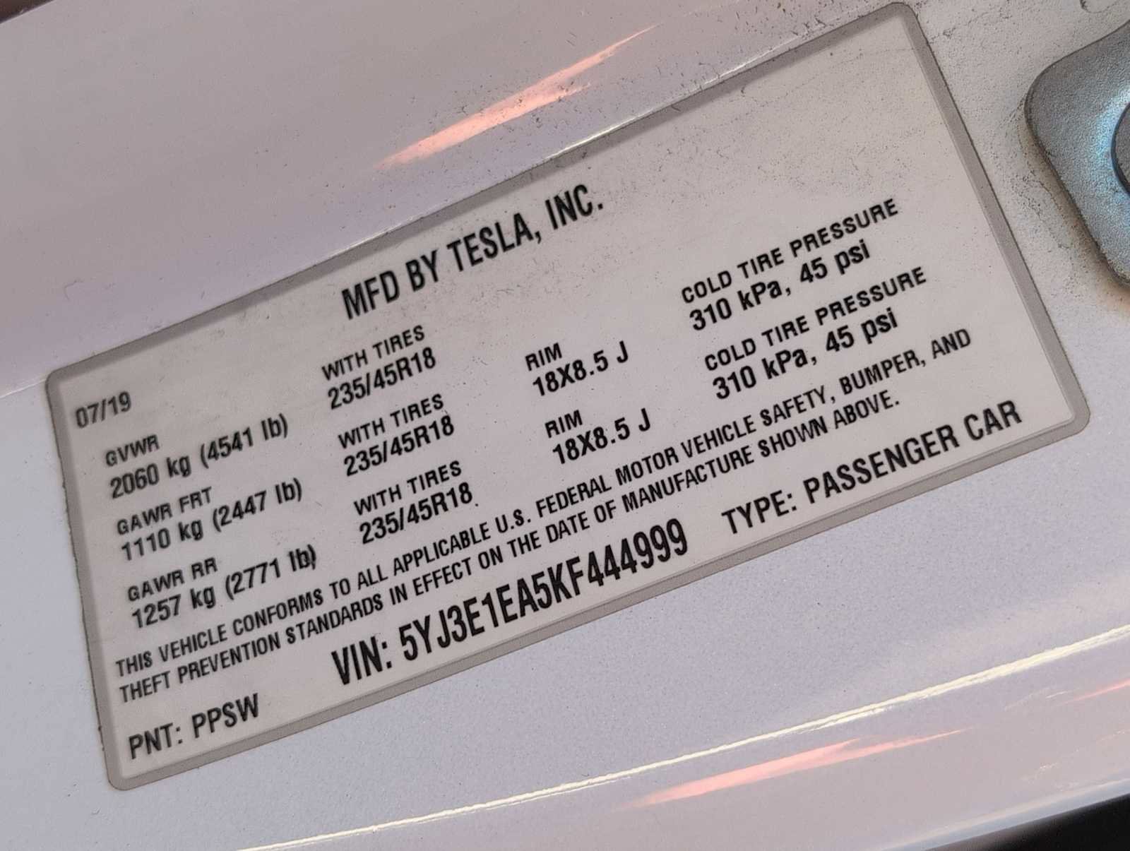 Used 2019 Tesla Model 3 Standard Range Plus image 34