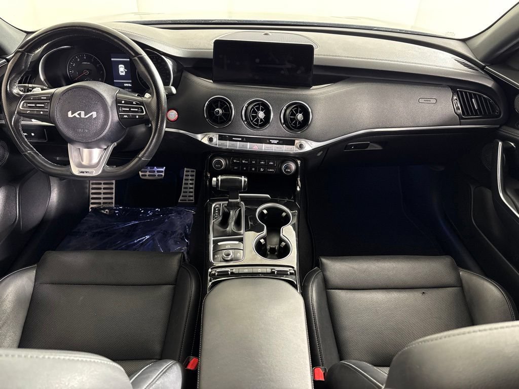 Used 2023 Kia Stinger GT-Line w/ Sun & Sound Package RWD image 16