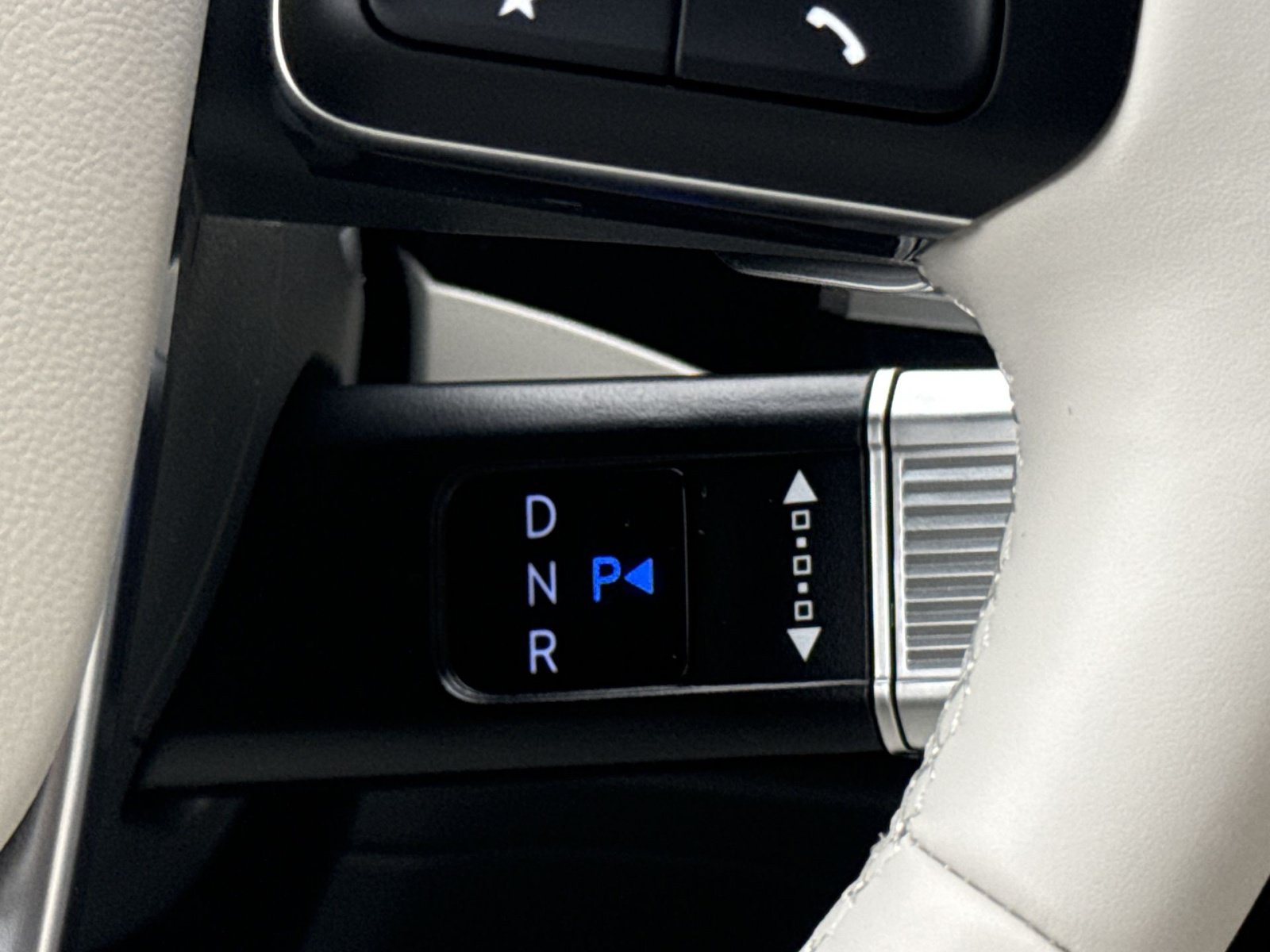 New 2027 Hyundai Santa Fe Limited AWD/4WD image 22