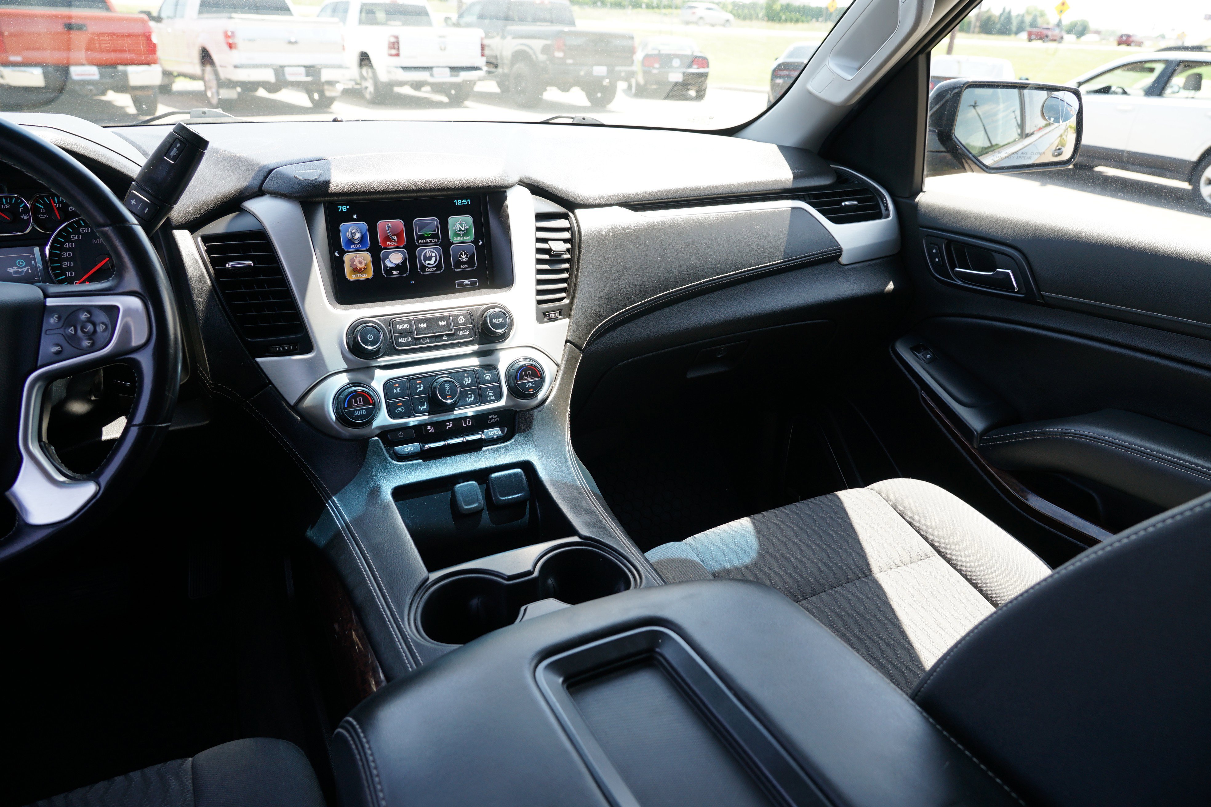 Used 2019 GMC Yukon XL SLE w/ SLE Value Package image 24