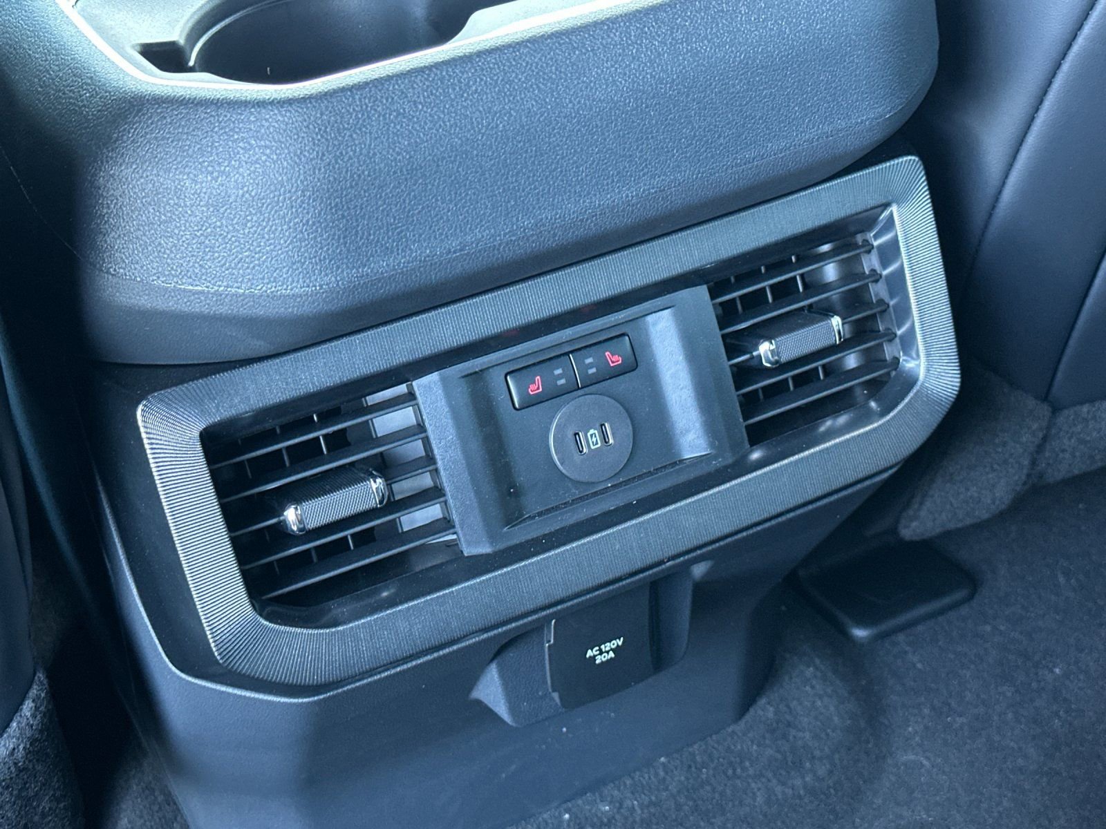 New 2026 Ford F350 Platinum image 14