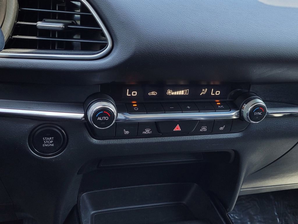 Used 2023 MAZDA CX-30 AWD 2.5 S w/ Premium Package image 22