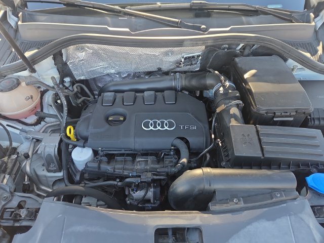 Used 2018 Audi Q3 2.0T Premium Plus w/ Premium Plus Package AWD/4WD image 34