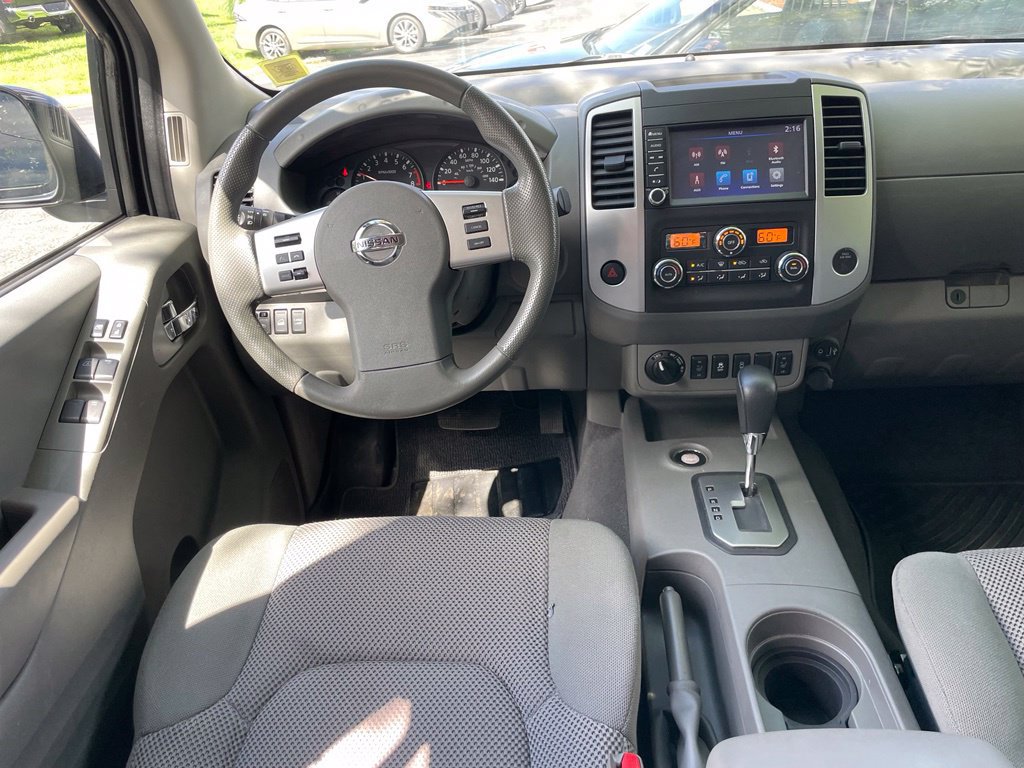 Used 2020 Nissan Frontier SV w/ Midnight Edition Floor Mats AWD/4WD image 9