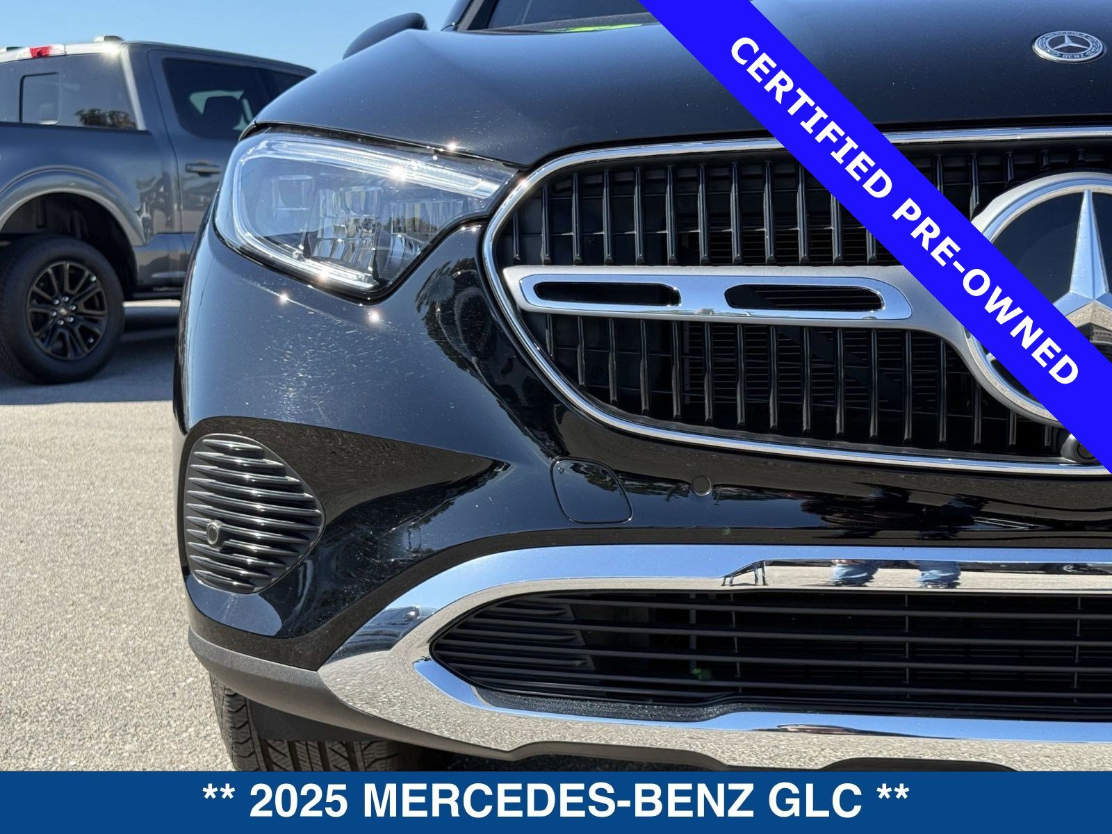Used 2025 Mercedes-Benz GLC 300 image 9
