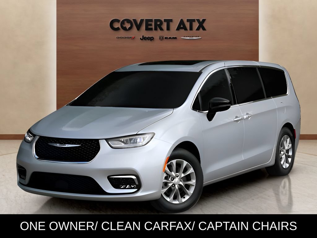 Used 2026 Chrysler Pacifica Limited FWD image 1