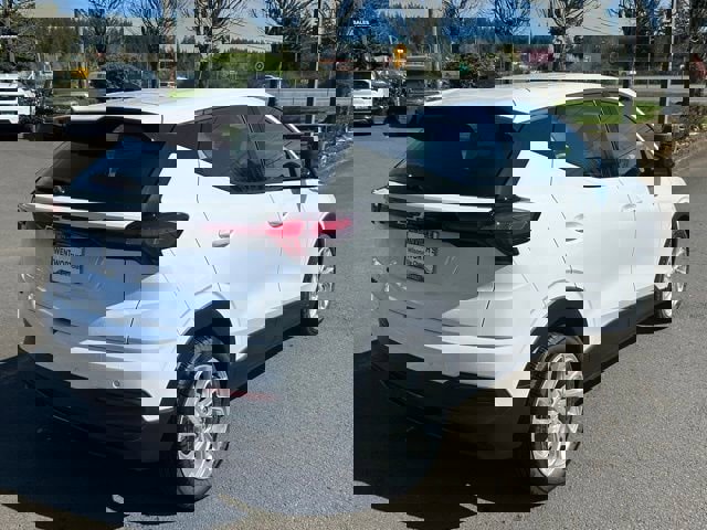 New 2027 Chevrolet Bolt LT w/ Comfort Package image 8