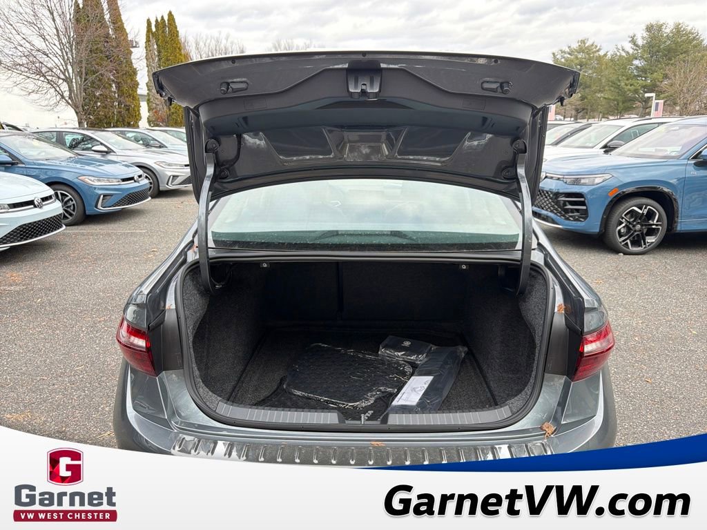 New 2026 Volkswagen Jetta SE image 16