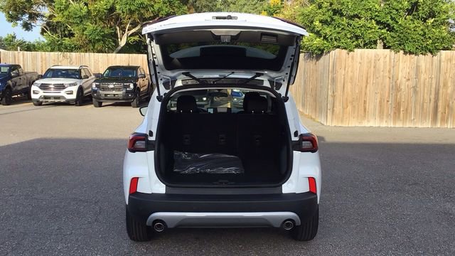 New 2026 Ford Escape Active image 9