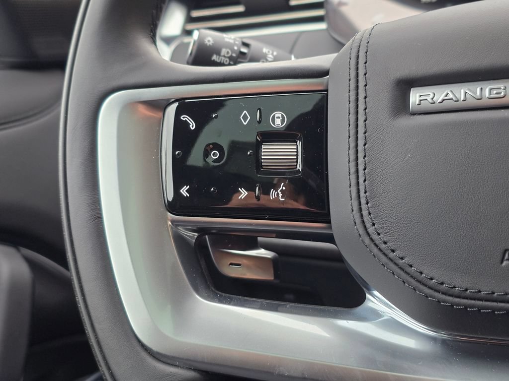 New 2026 Land Rover Range Rover SE AWD/4WD image 16