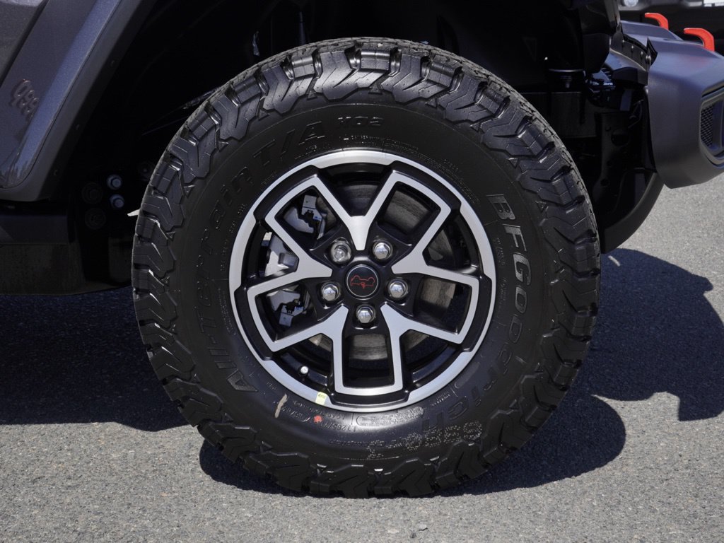 New 2026 Jeep Wrangler Unlimited Rubicon AWD/4WD image 11