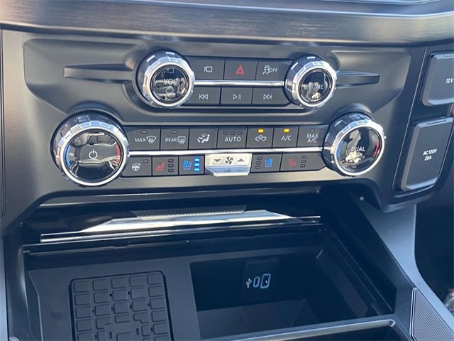 New 2026 Ford F350 4x4 Crew Cab Super Duty image 16