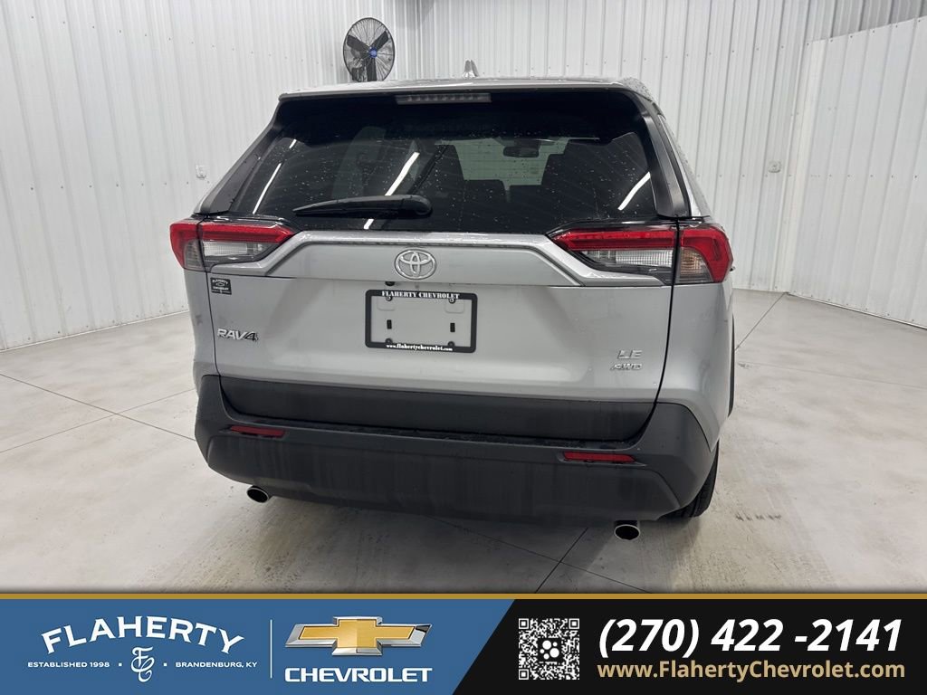 Used 2024 Toyota RAV4 LE image 4