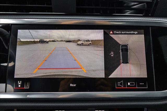 Certified 2025 Audi Q3 2.0T Premium Plus w/ Premium Plus Package image 18