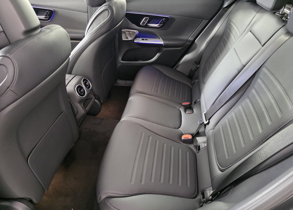 New 2026 Mercedes-Benz GLC 300 4MATIC image 10