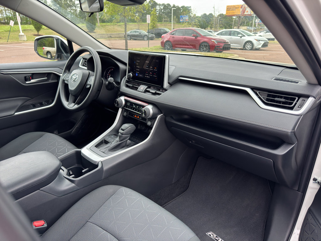 Certified 2025 Toyota RAV4 XLE w/ Convenience Package image 19