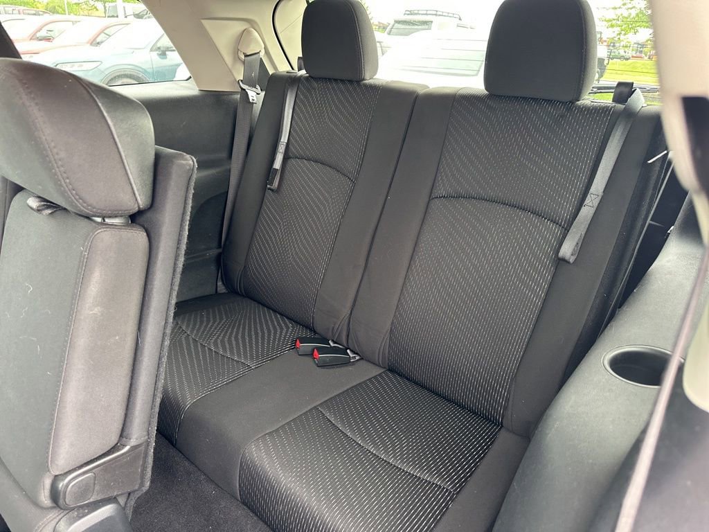 Used 2018 Dodge Journey SE w/ Blacktop Package FWD image 12