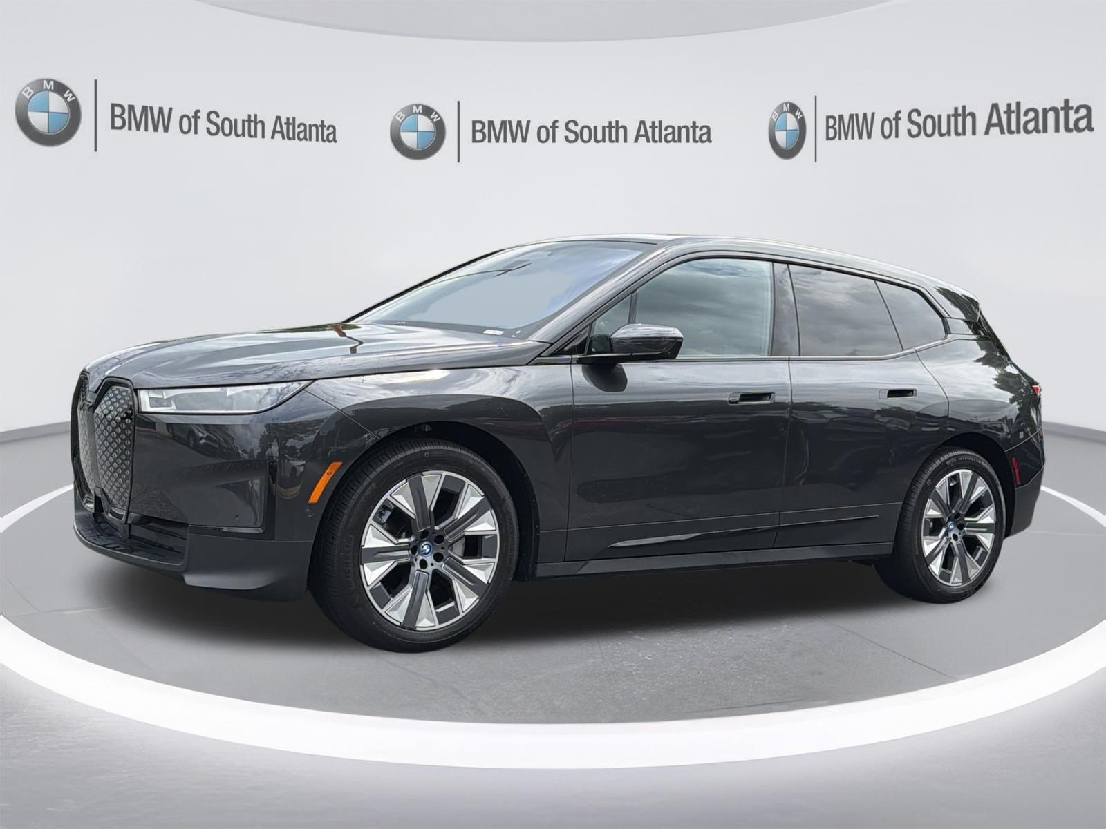 Certified 2024 BMW iX xDrive50 w/ Premium Package AWD/4WD image 18