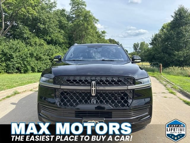 Used 2025 Lincoln Navigator Reserve w/ Jet Appearance Package AWD/4WD image 11