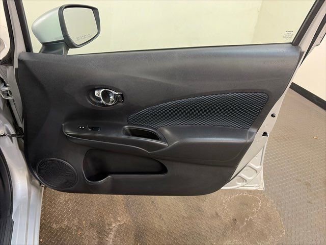 Used 2019 Nissan Versa Note SV FWD image 31