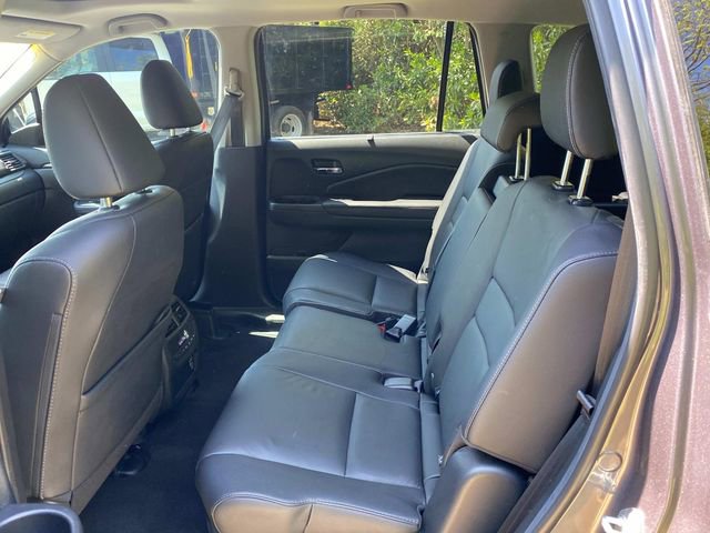 Used 2022 Honda Pilot Special Edition image 9